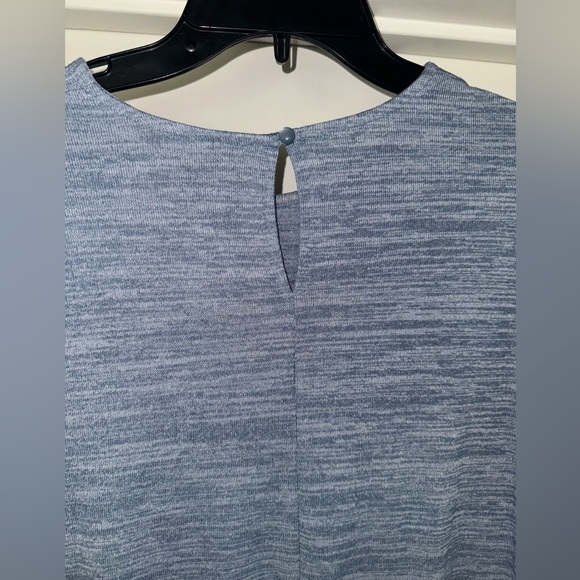 Banana Republic long sleeve blouse - Picture 5 of 6